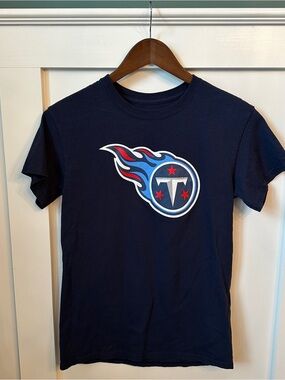 Team Apparel Navy NFL Logo Tee - Navy, Red, White